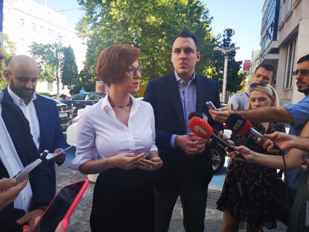 Podgorica dobila prvu javnu punionicu za električne automobile